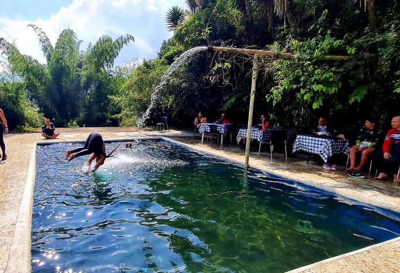 Szálloda Hospedaje Pance Arí Munani Reserva Natural