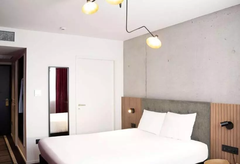 Hotelli Ibis Styles Lens Centre Gare