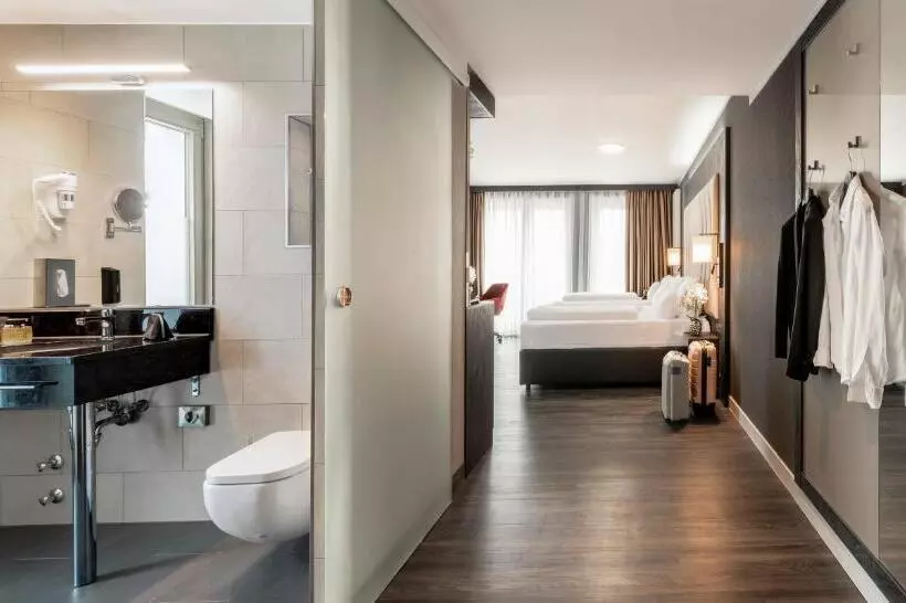 هتل Plaza Premium Heidelberg