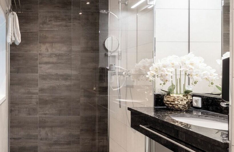 هتل Plaza Premium Heidelberg