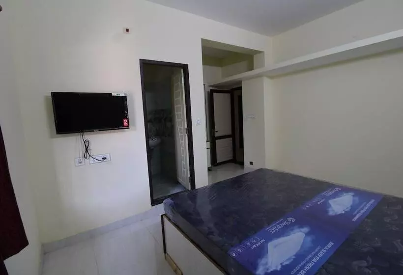 هتل Rajabala Residency