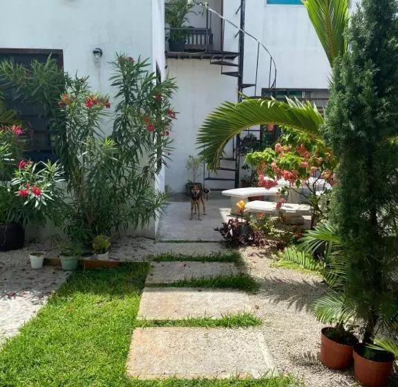 پانسیون Almendrita Habitación I