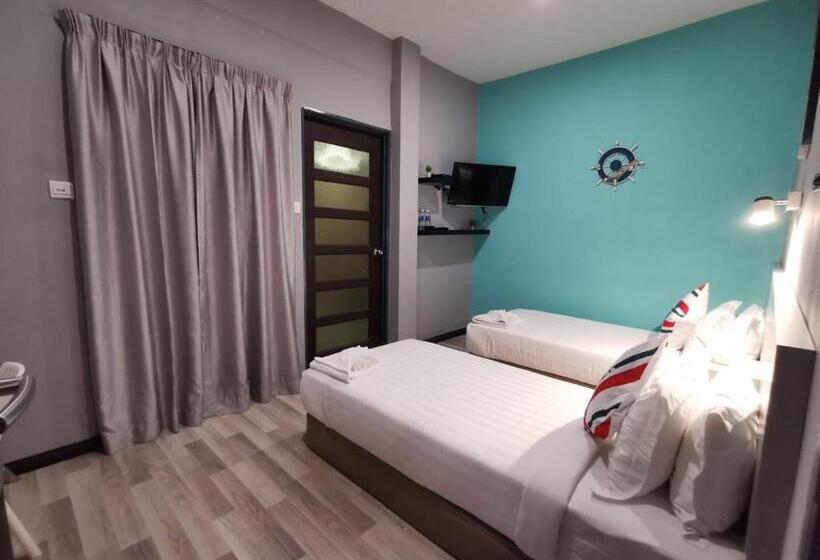 هاستل Ang Lee Holiday Stay