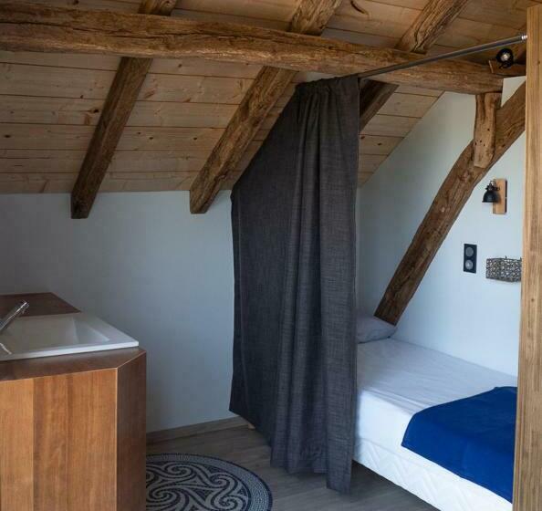 הוסטל Auberge Borda