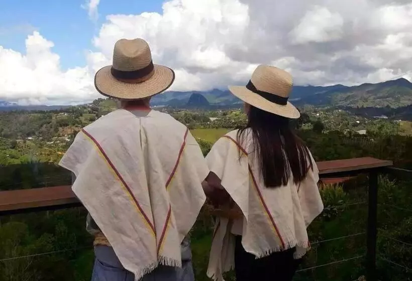ユースホステル Finca Y Glamping Grinta