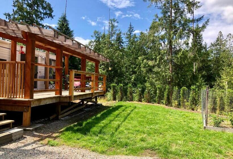 Szálló Garden Bay Hideaway   Glamping