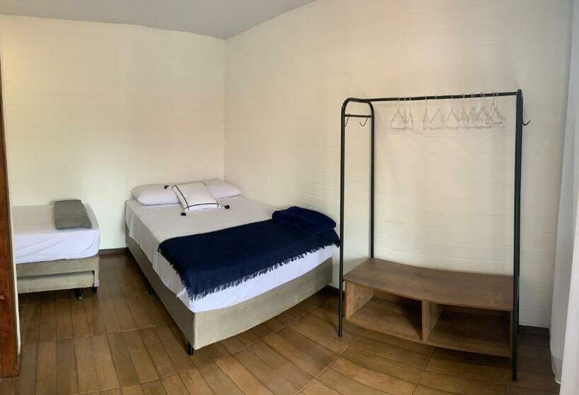 הוסטל Pousada Inn Nature