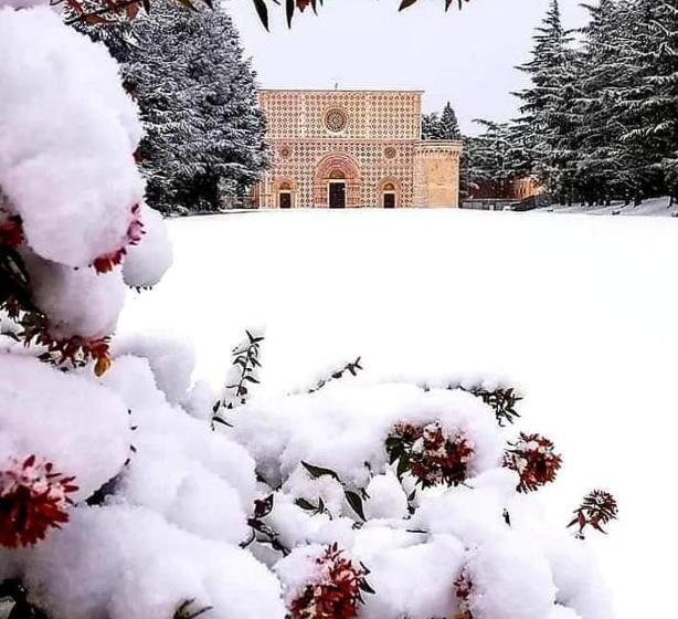 تختخواب و صبحانه Aquila Antica