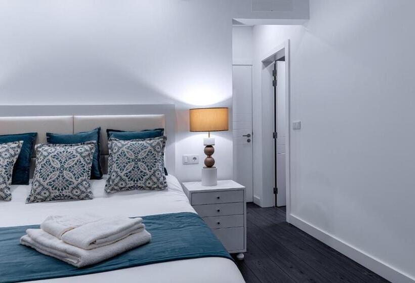 تختخواب و صبحانه Ilheu 25 Peniche House