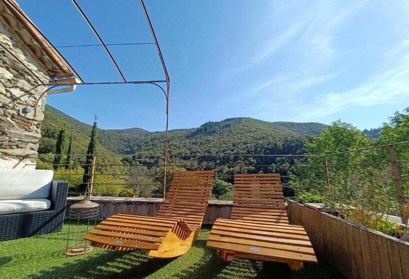 Bed and Breakfast La Magnanerie De Camias