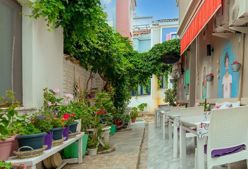 هتل Bertiz Mignon