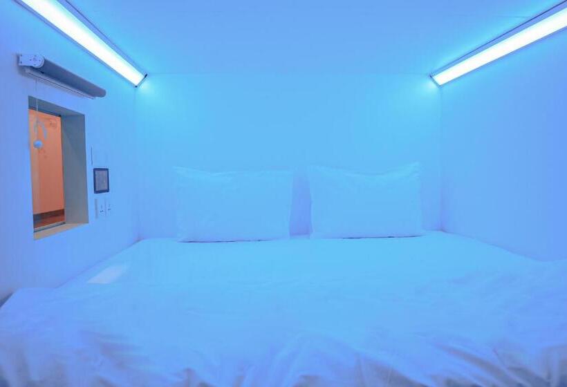 Kapselhotel Bobopod Mega Mall, Bekasi