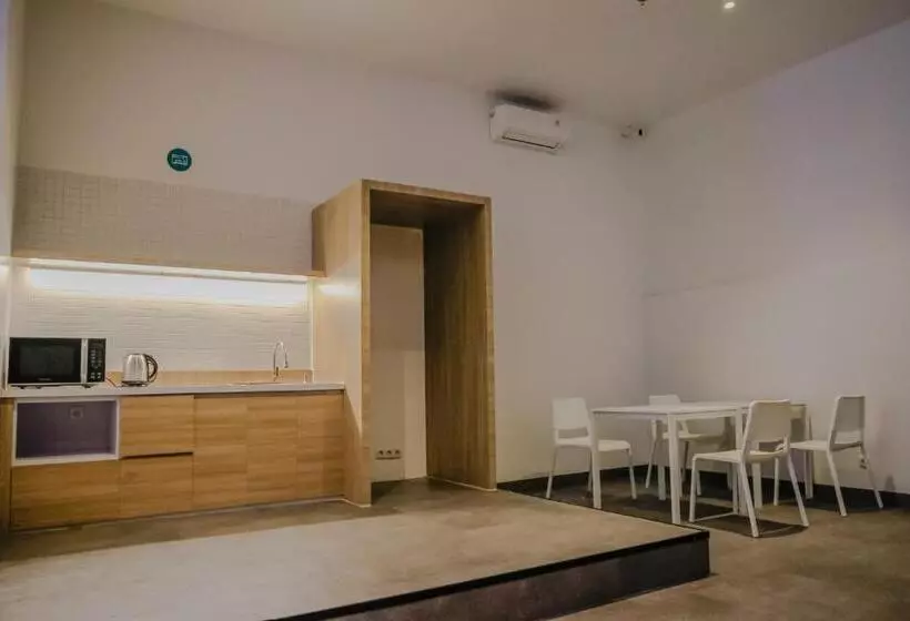 هتل کپسول Bobopod Mega Mall, Bekasi