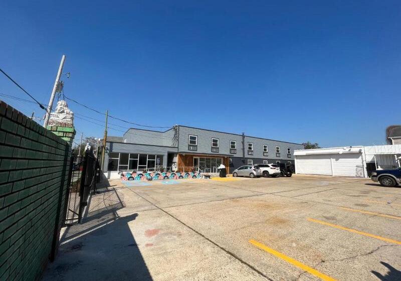 Hotel Lucky Inn Adults Only