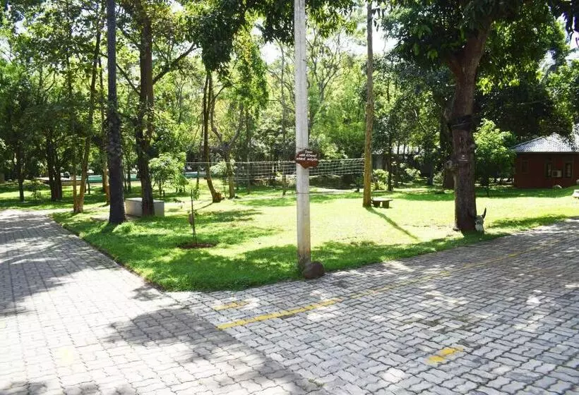 Hotelli Nildiya Riverside Safari