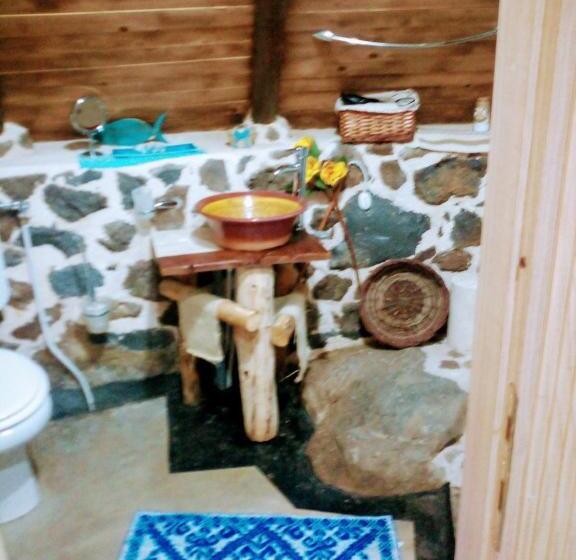 בית מלון כפרי Ovile Juanne Loddo