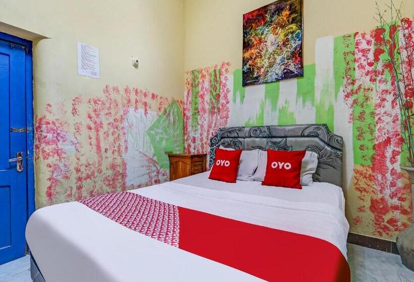 בית מלון כפרי Oyo 90903 Chez Laelik Homestay