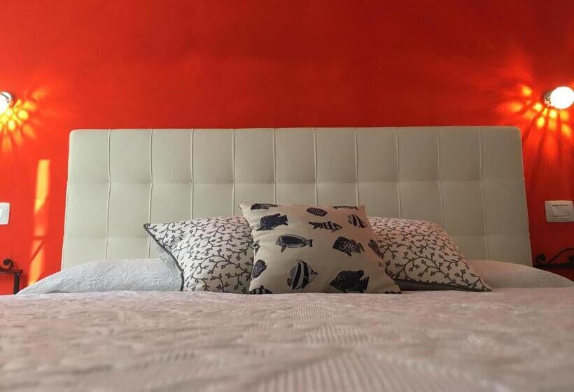 پانسیون Albamare