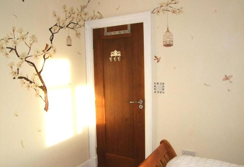 פנסיון Glendalough Scenery Farmhouse