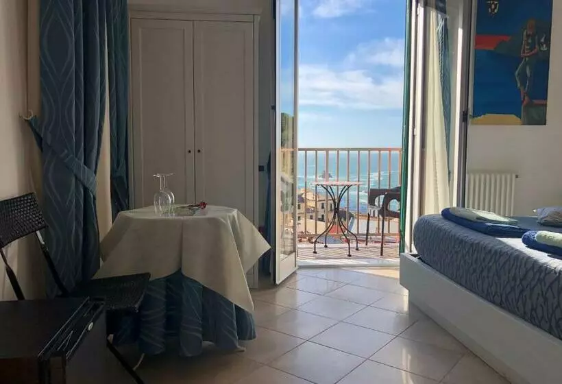 Majatalo Manuel S Guest House