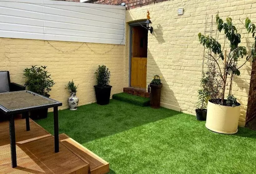 Majatalo The Beaches En Suite Rooms