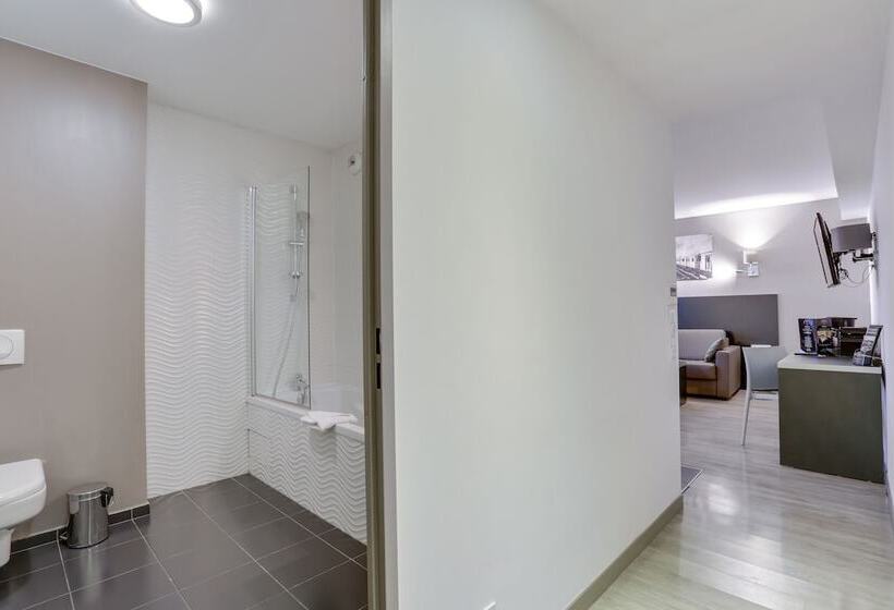 All Suites Appart Hôtel Aéroport Paris Orly – Rungis