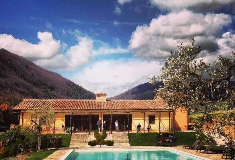 Antico Casale Urbani