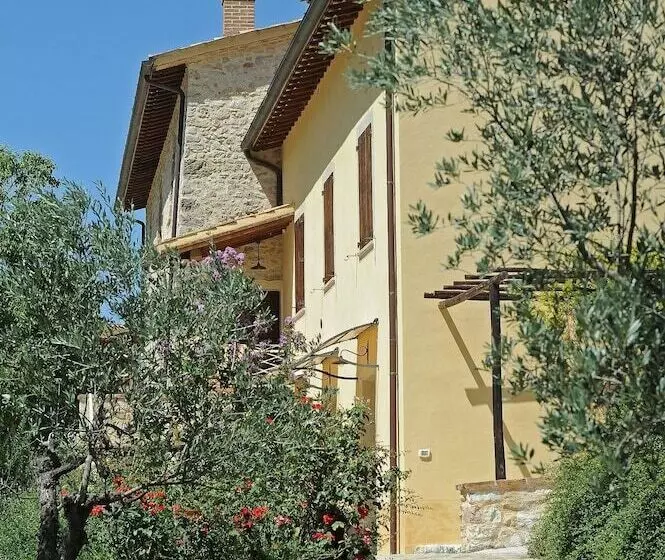 Antico Casale Urbani