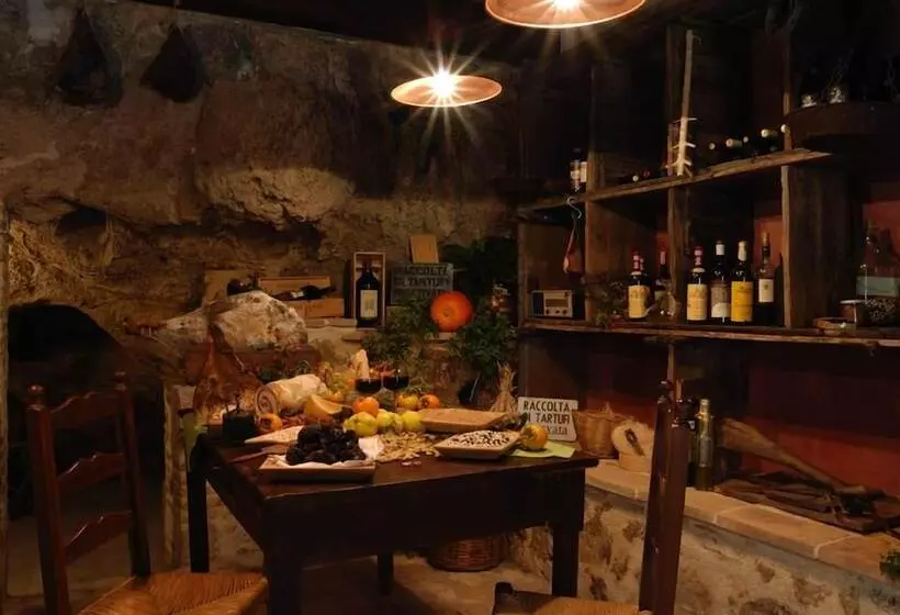 Antico Casale Urbani