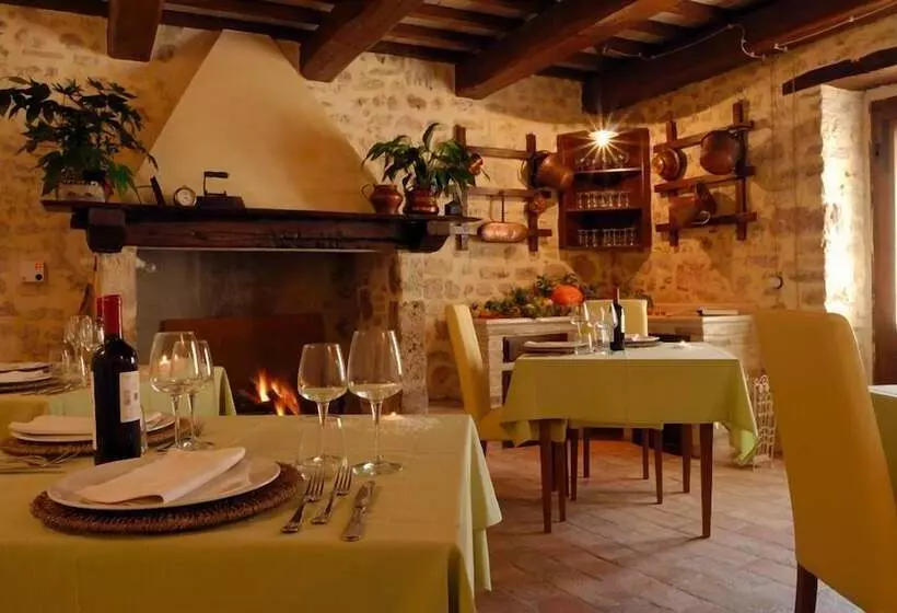 Antico Casale Urbani