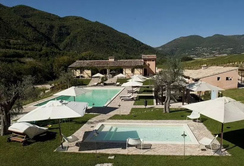 Antico Casale Urbani