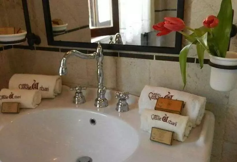 Antico Casale Urbani