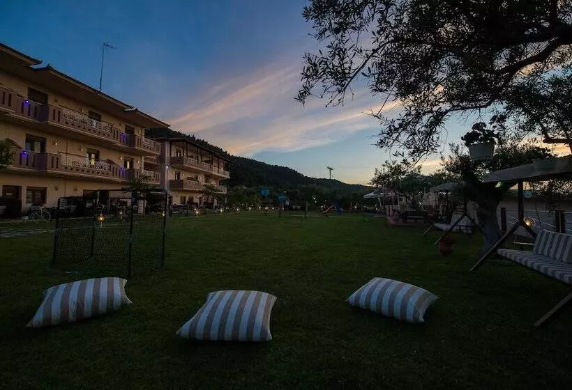 Aroma Studios And Apartments