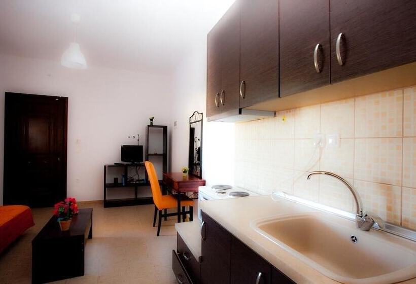 Aroma Studios And Apartments