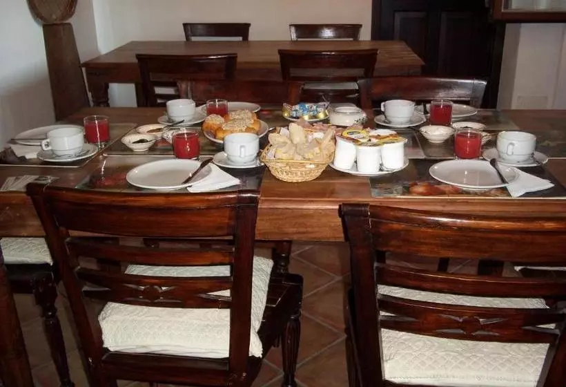 ベッドアンドブレックファースト Sa Muredda