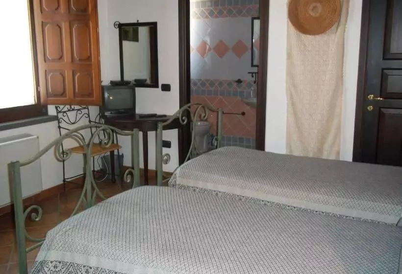 ベッドアンドブレックファースト Sa Muredda