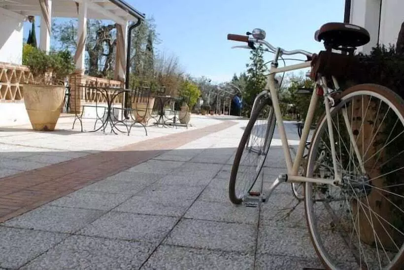 مبيت وإفطار Giardino Giamperduto