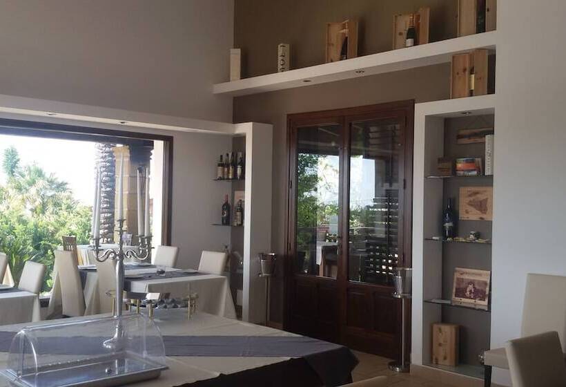 مبيت وإفطار Villa Carlo Resort