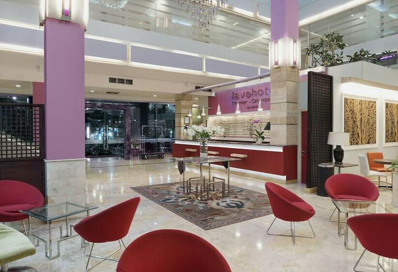 Favehotel Premier Cihampelas