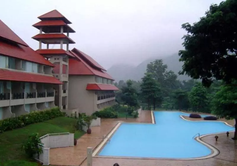 فندق Aekpailin River Kwai Resort