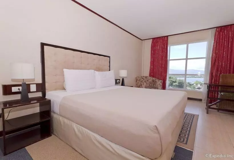 Cebu Dulcinea Hotel And Suites Mactan Airport