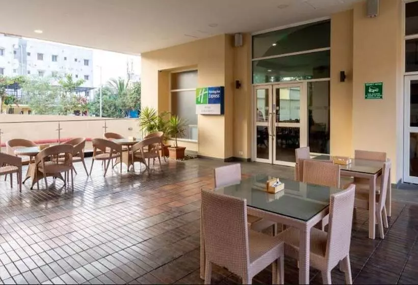 ホテル Holiday Inn Express Pune Hinjewadi, An Ihg