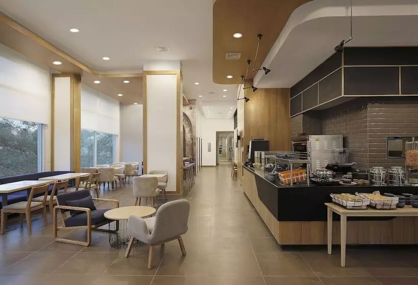 ホテル Holiday Inn Express Pune Hinjewadi, An Ihg