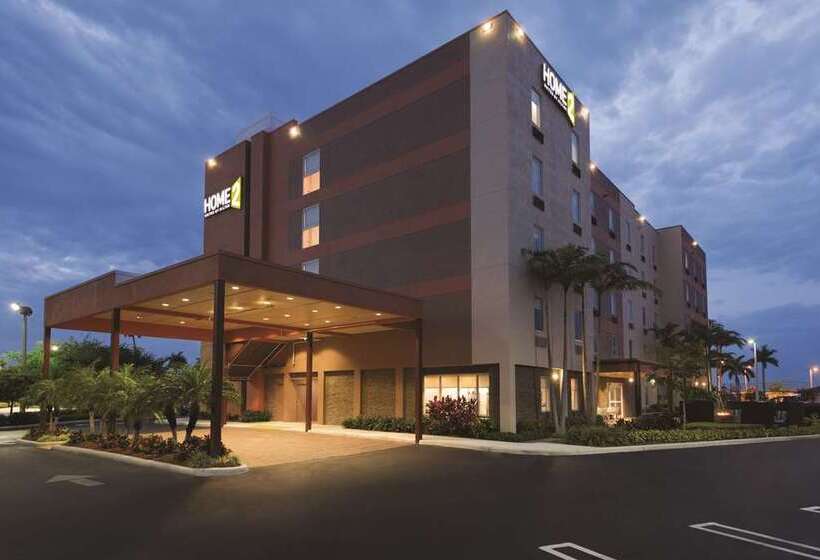 Отель Home2 Suites By Hilton Florida City, Fl