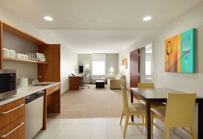 Отель Home2 Suites By Hilton Florida City, Fl