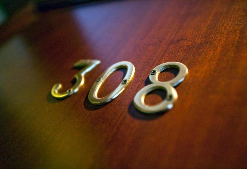 בית מלון כפרי Kymata