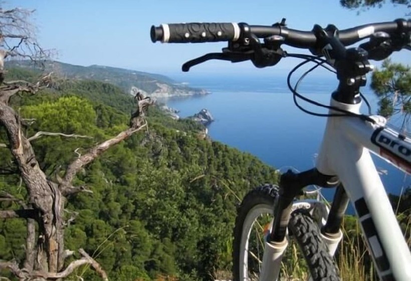 בית מלון כפרי Kymata