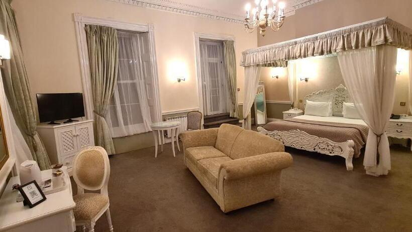 Manor Of Groves Hotel, Golf & Health Club