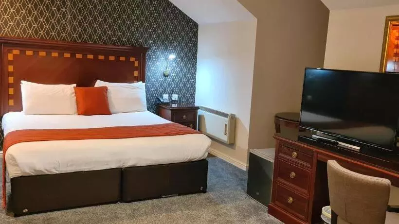 Manor Of Groves Hotel, Golf & Health Club