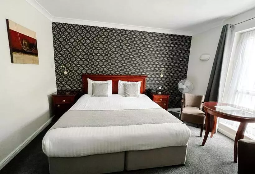 Manor Of Groves Hotel, Golf & Health Club